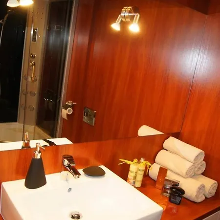 דירה Kamienna - Wypoczynek , Cisza I Spokoj - Nie Na Imprezy צ'סטוצ'ובה