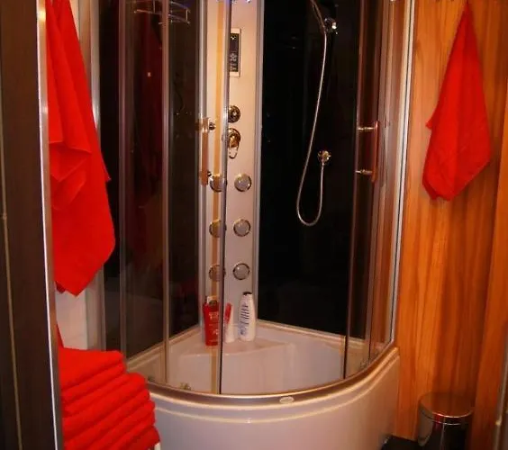 Kamienna - Wypoczynek , Cisza I Spokoj - Nie Na Imprezy צ'סטוצ'ובה