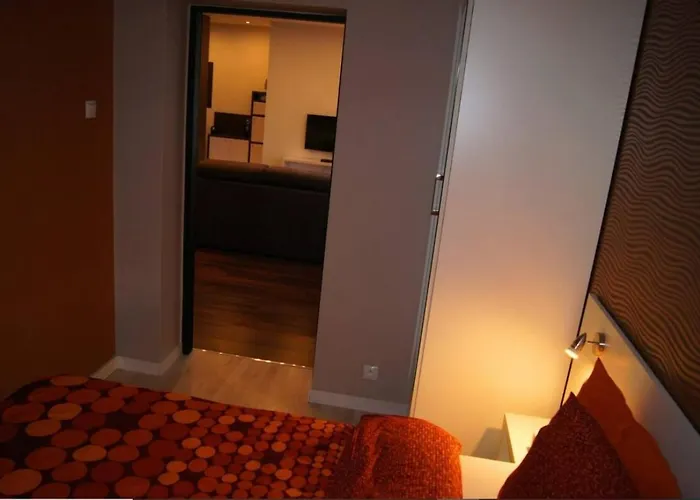 Kamienna - Wypoczynek , Cisza I Spokoj - Nie Na Imprezy צ'סטוצ'ובה