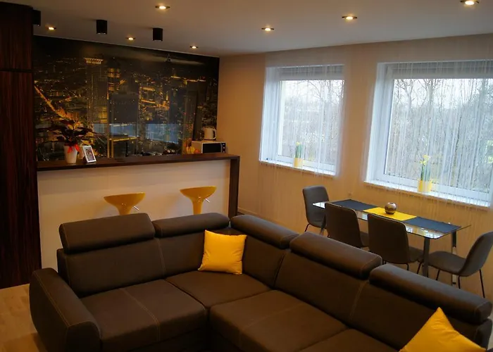 Kamienna - Wypoczynek , Cisza I Spokoj - Nie Na Imprezy דירה צ'סטוצ'ובה