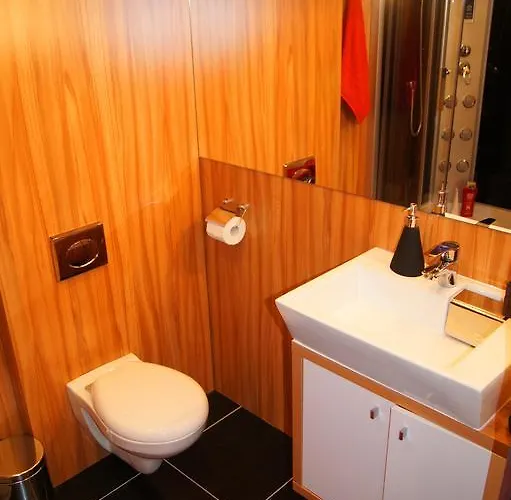 Kamienna - Wypoczynek , Cisza I Spokoj - Nie Na Imprezy צ'סטוצ'ובה